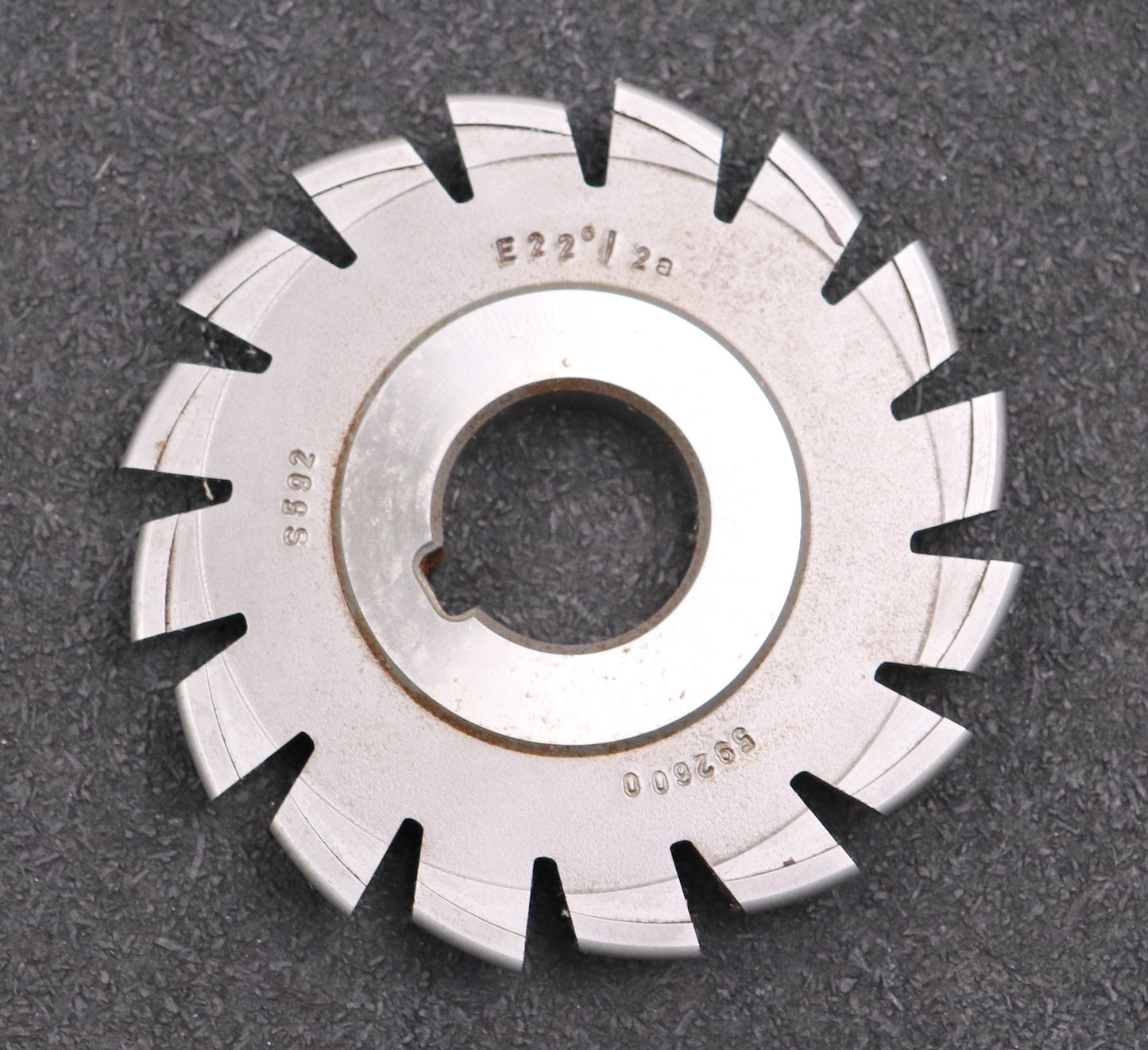 Bild des Artikels DOLD-asymmetrischer-Prismenfräser-E-22°/2a-Gesamtwinkel-22°-Flankenwinkel-22°/0°