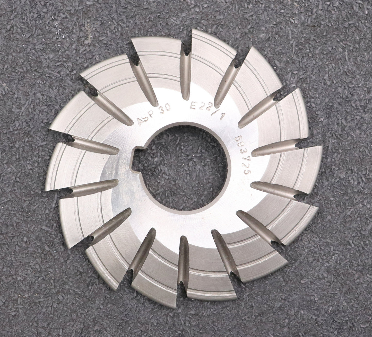 Bild des Artikels DOLD-asymmetrischer-Prismenfräser-E-22°/1-Gesamtwinkel-22°-Flankenwinkel-22°/0°
