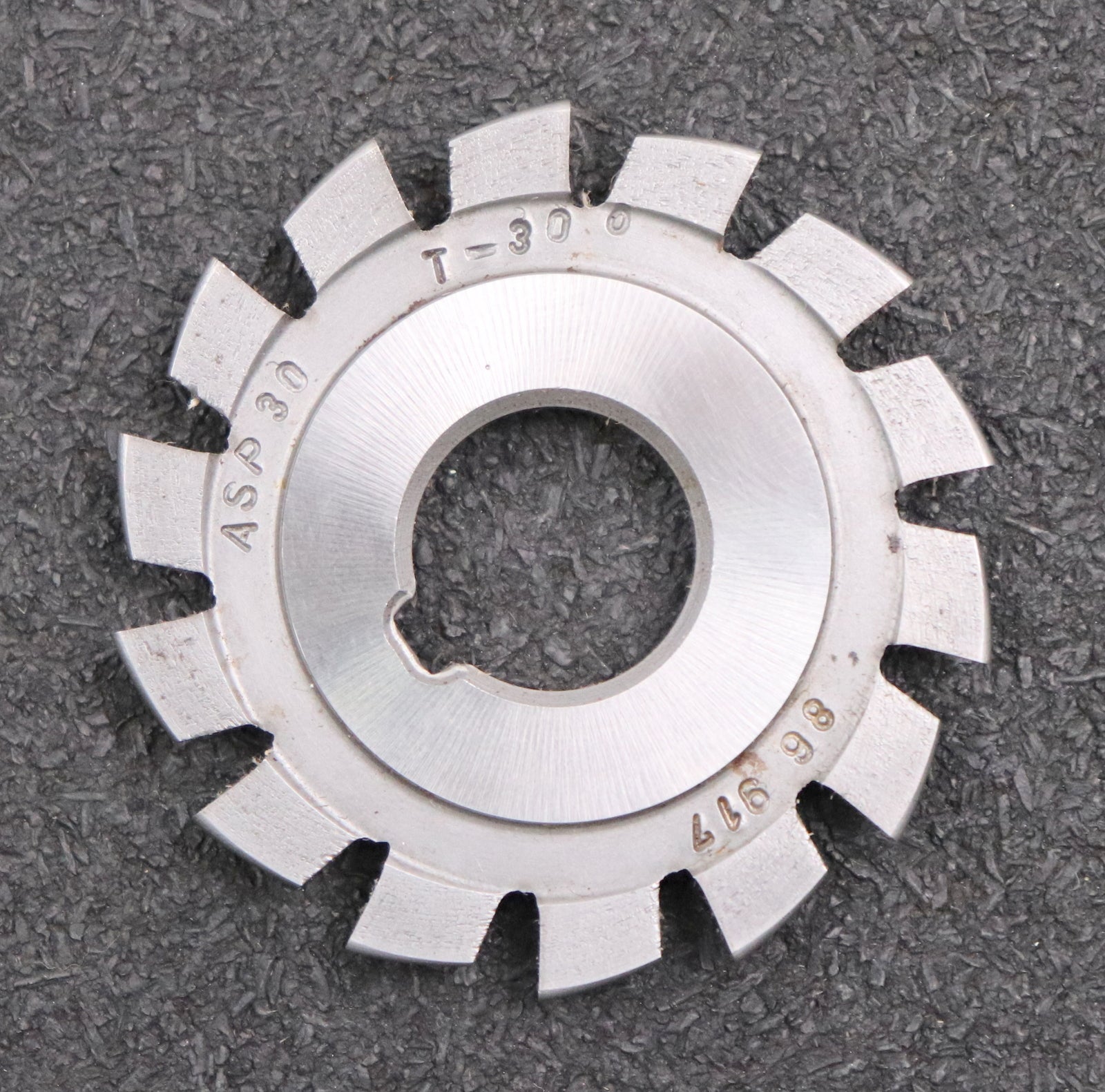 Bild des Artikels DOLD-asymmetrischer-Prismenfräser-T-30°-Gesamtwinkel-30°-Flankenwinkel-30°/0°