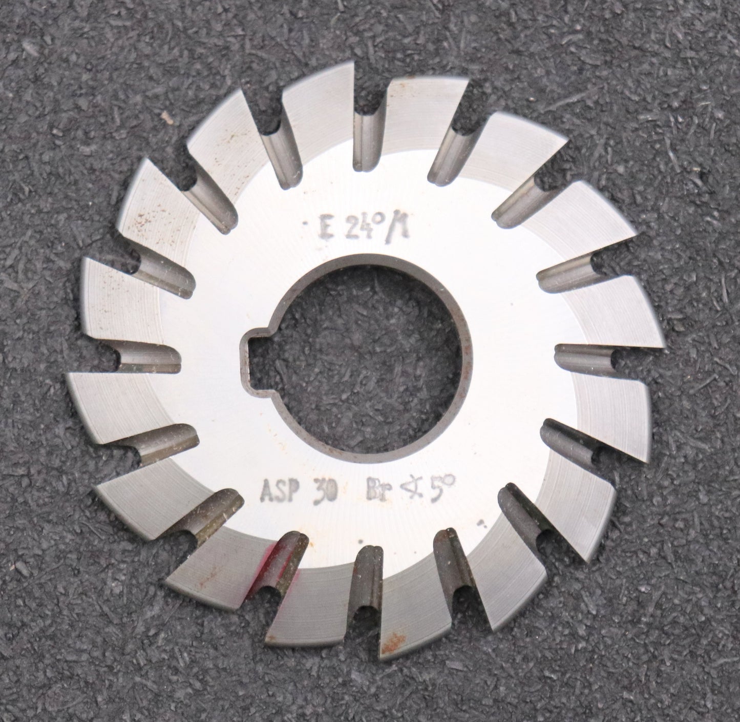 Bild des Artikels DOLD-asymmetrischer-Prismenfräser-E-24°/1-Gesamtwinkel-24°-Flankenwinkel-24°/0°