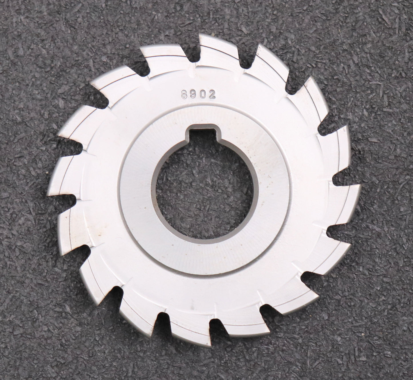 Bild des Artikels DOLD-asymmetrischer-Prismenfräser-E-24°/1-Gesamtwinkel-24°-Flankenwinkel-24°/0°