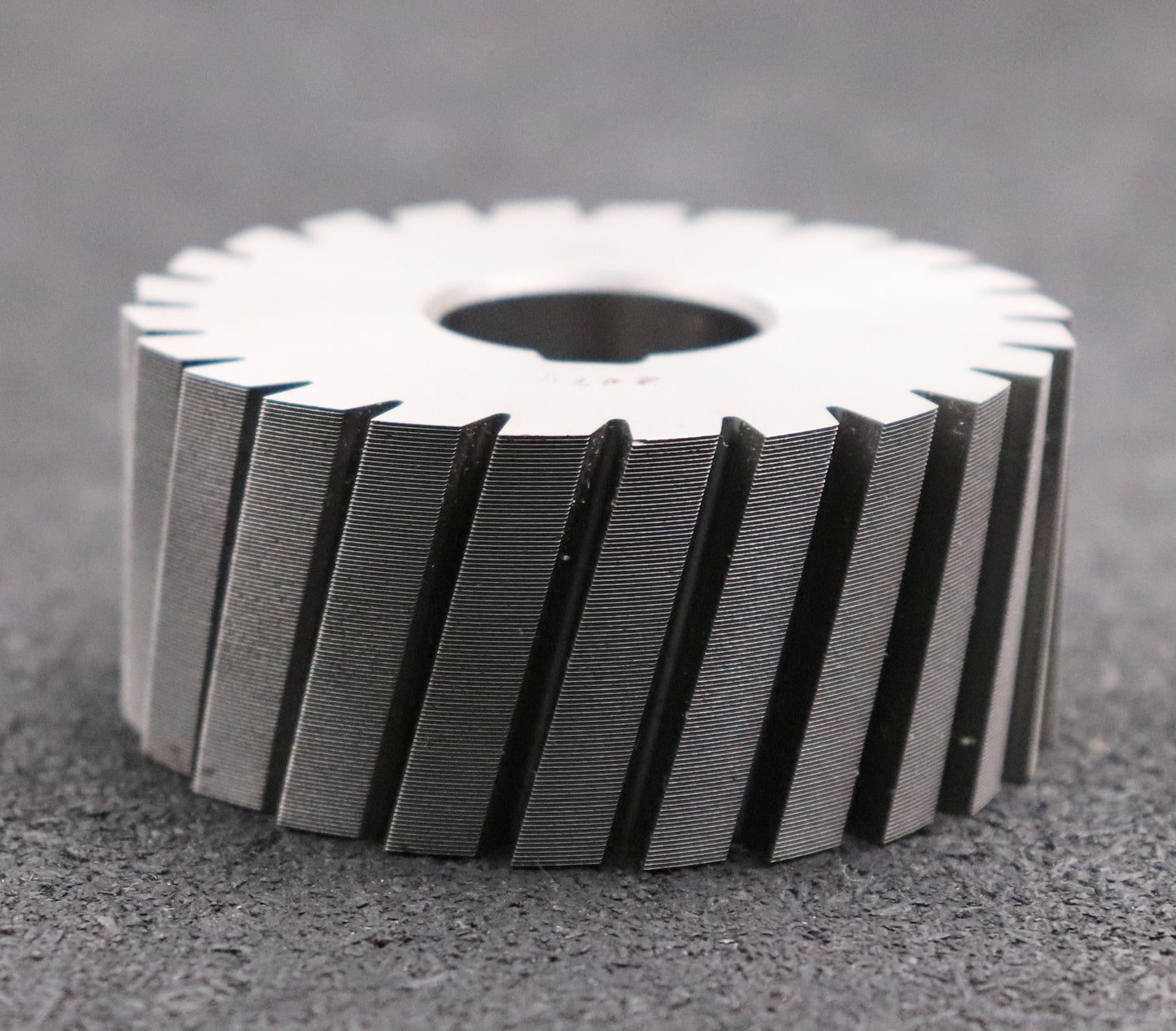 Bild des Artikels DOLD-Rillenfräser-Teilung-0,3-x-60°-Abmessungen-Ø64x28xØ22mm-mit-LKN