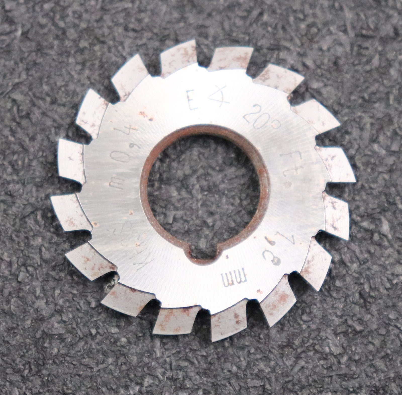 Bild des Artikels DOLD-Zahnformfräser-m=-0,4mm-Frästiefe-1,8mm-No.-8-für-Z=-135---unendlich