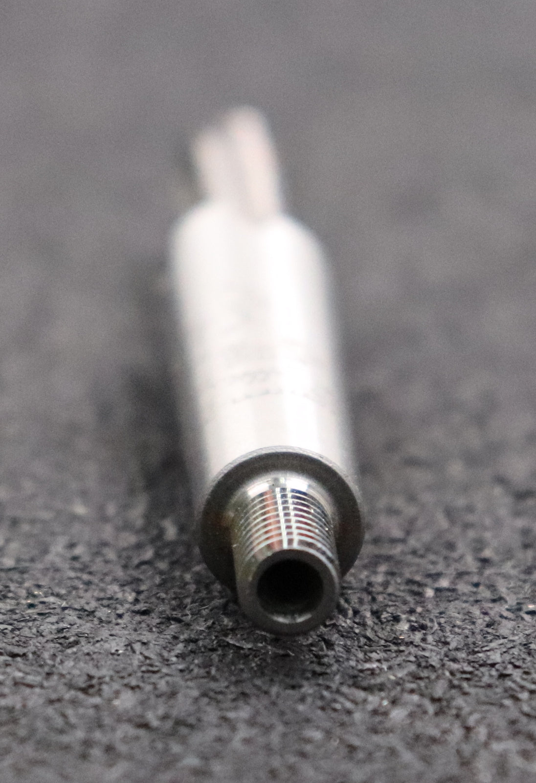 Bild des Artikels DOLD-Zahnrad-Schaftwälzfräser-m=-0,4mm-20°EGW-mit-Schaft-MK1