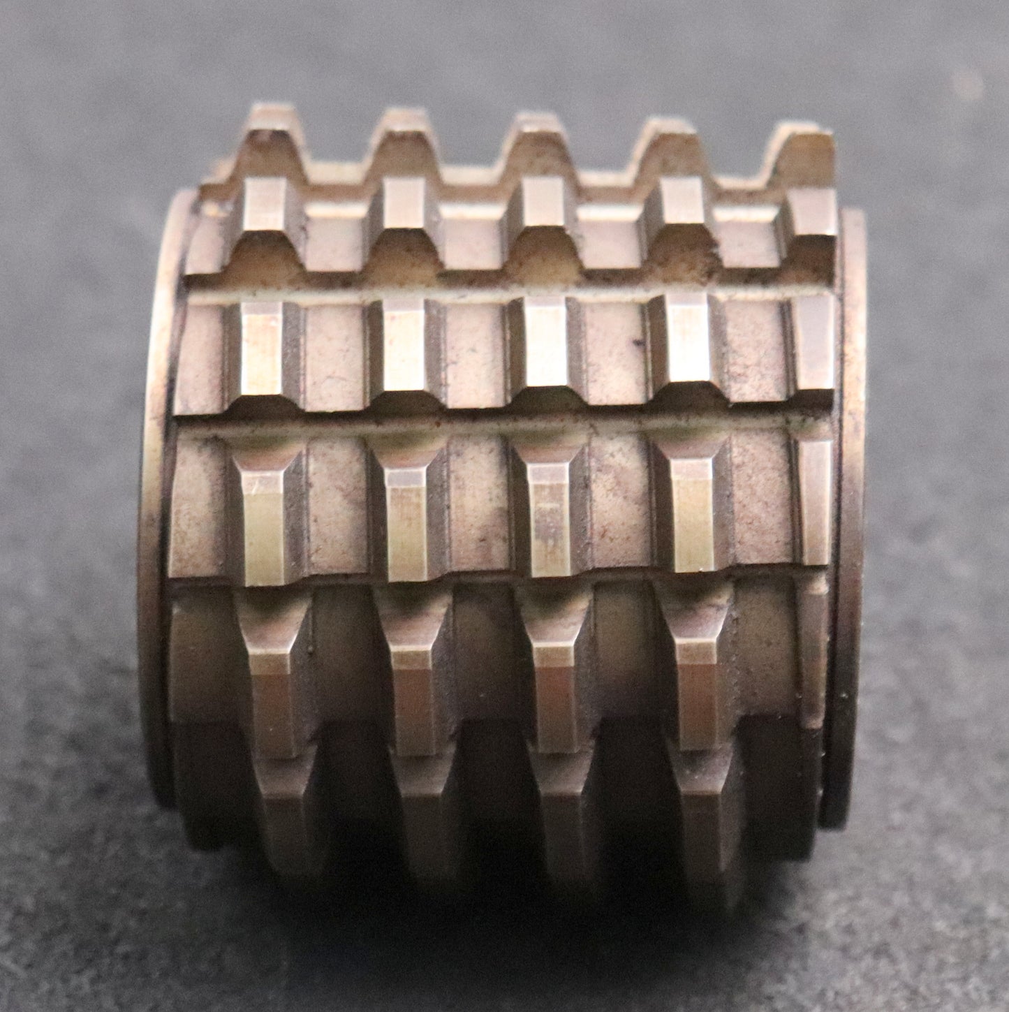 Bild des Artikels Keilwellen-Wälzfräser-10-Keile-41x33x6,45-mit-Höcker-Fertigfräser-Ø76x65xØ27mm