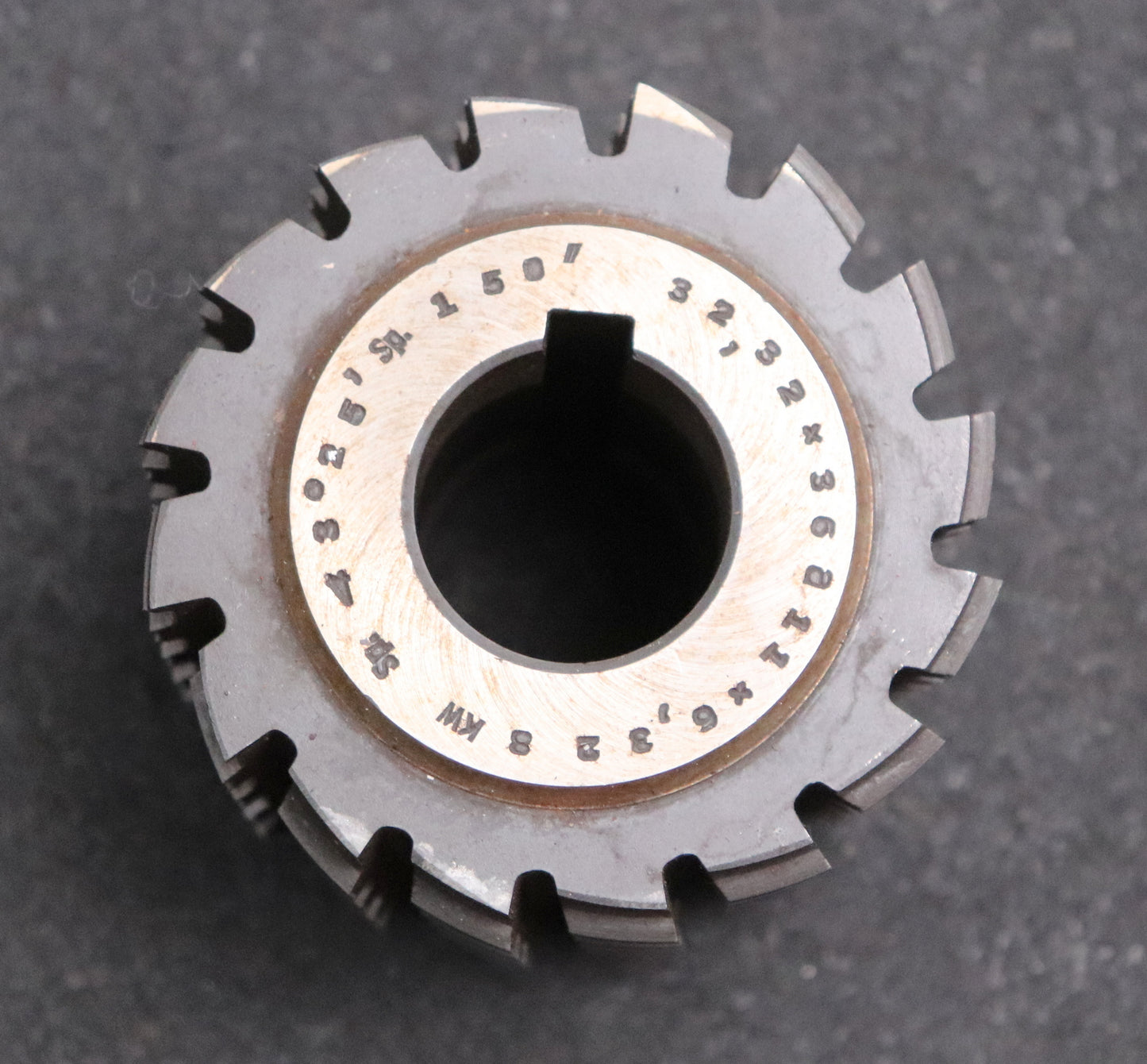 Bild des Artikels R.STOCK-Keilwellen-Wälzfräser-6-Keile-32,32x36x6,32-mit-Höcker-Fertigfräser