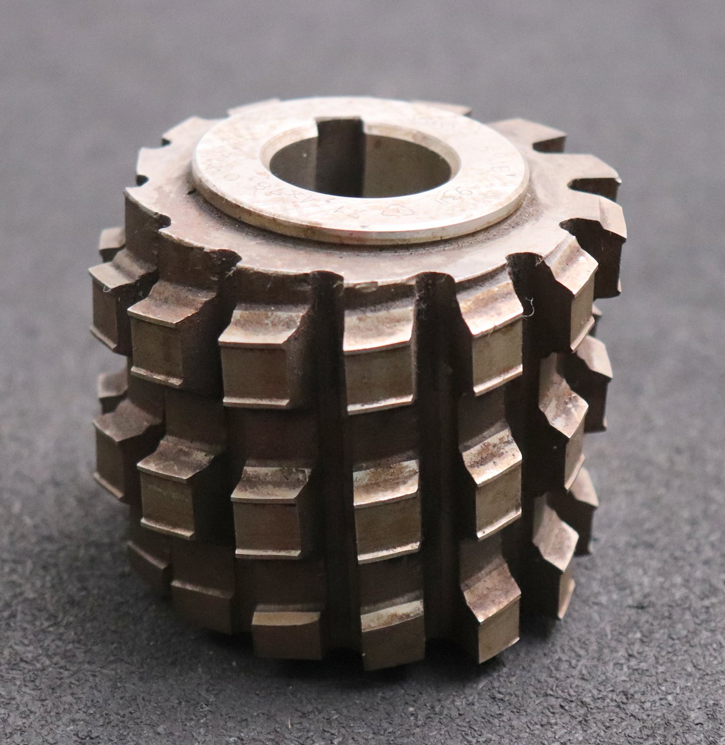 Bild des Artikels PWS-Keilwellen-Wälzfräser-10-Keile-71,4x78x12,3-Höcker-Fertigfräser