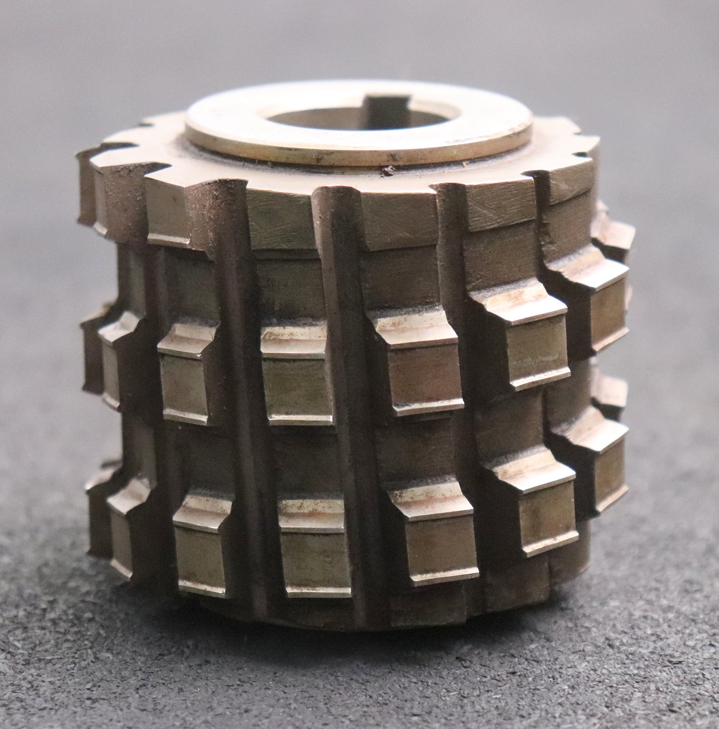 Bild des Artikels PWS-Keilwellen-Wälzfräser-10-Keile-71,4x78x12,3-Höcker-Fertigfräser