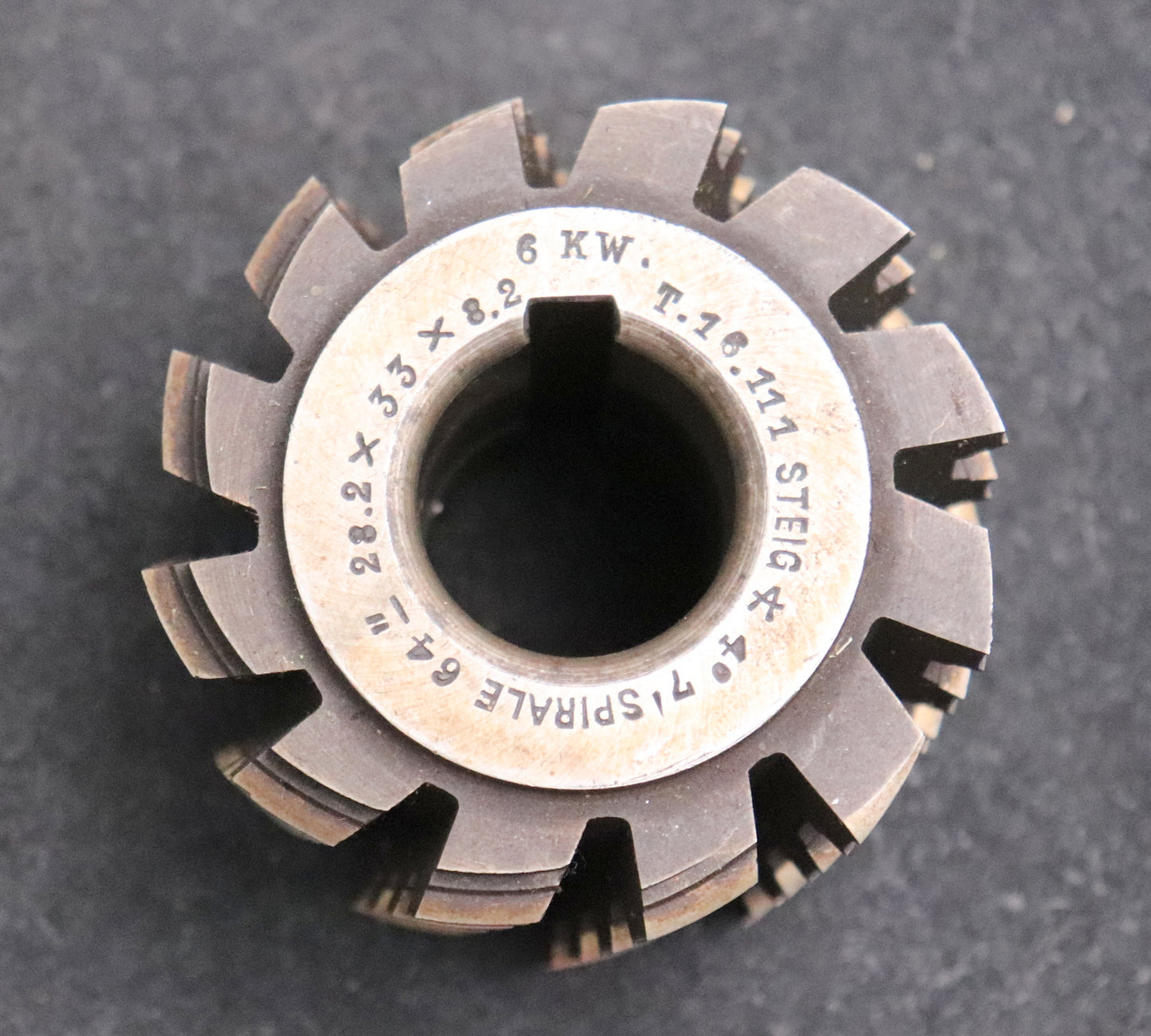 Bild des Artikels HENTZEN&CO-Keilwellen-Wälzfräser-6-Keile-28,2x33x8,2-mit-Höcker-Fertigfräser
