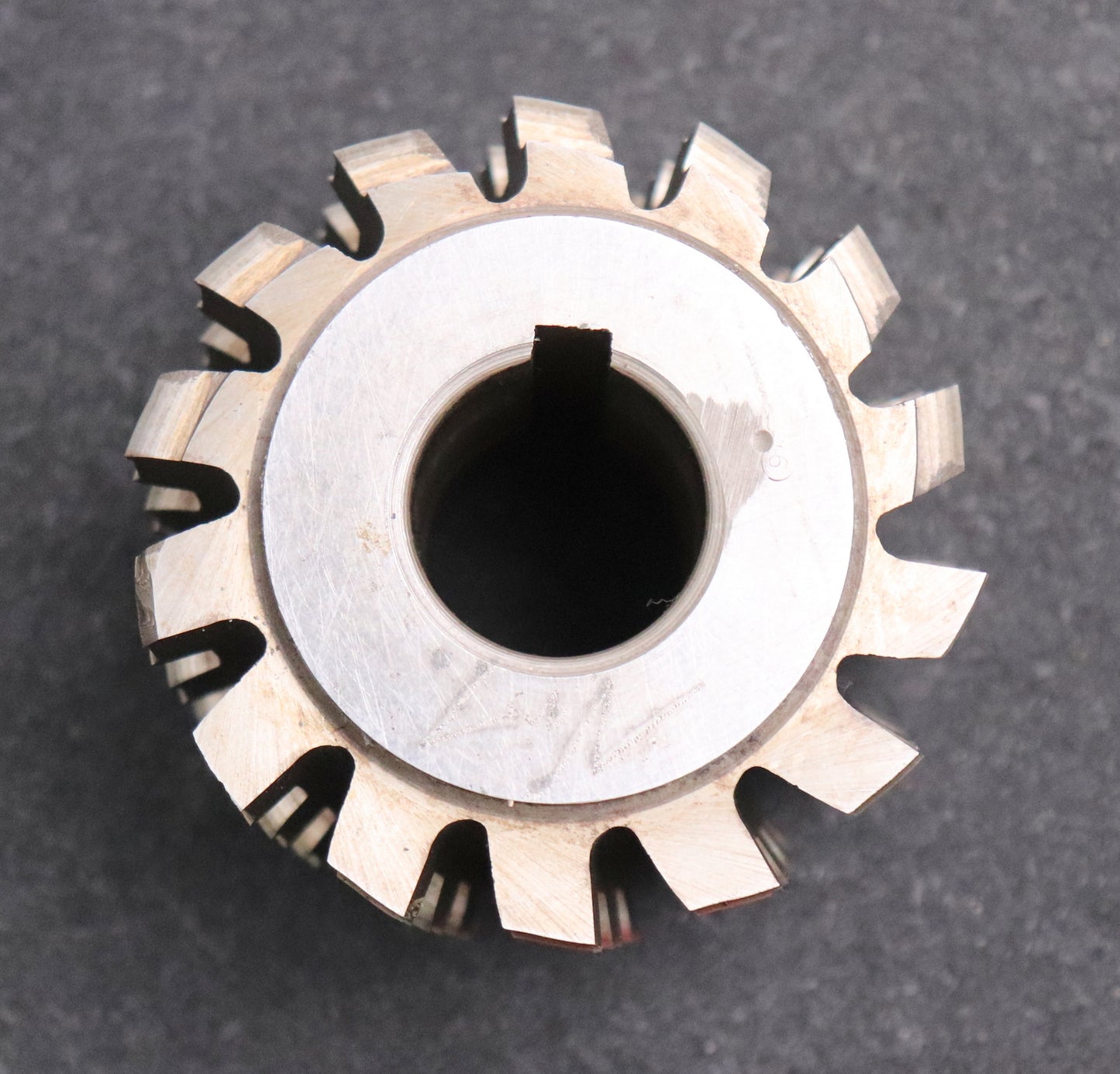 Bild des Artikels Keilwellen-Wälzfräser-6-Keile-48x41,4x10,4-Fertigfräser-Ø82x75xØ27mm-LKN-1gg.-Re