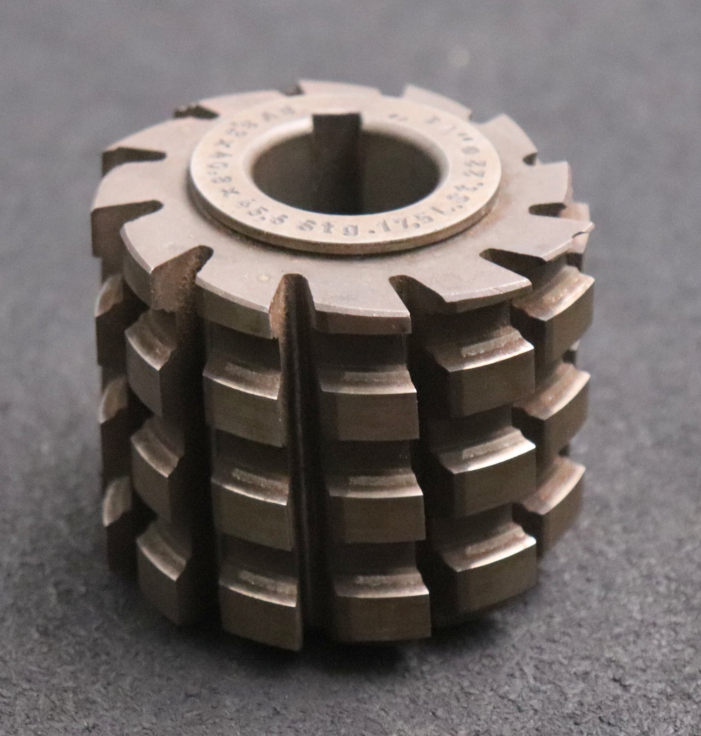 Bild des Artikels Keilwellen-Wälzfräser-8-Keile-45,6x40,8x8,3-Fertigfräser-Ø75x66xØ27mm-LKN