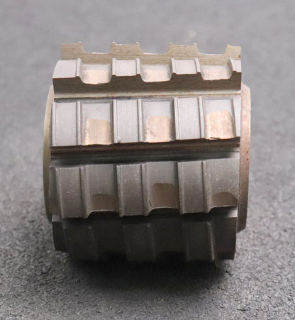 Bild des Artikels R.STOCK-Keilwellen-Wälzfräser-8-Keile-46,32x50x9,32-mit-Höcker-Fertigfräser