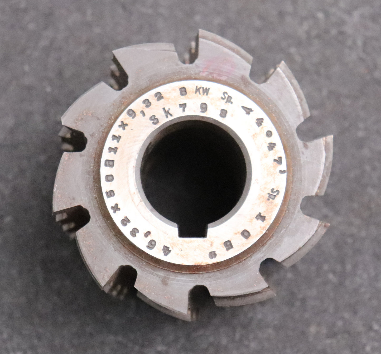 Bild des Artikels R.STOCK-Keilwellen-Wälzfräser-8-Keile-46,32x50x9,32-mit-Höcker-Fertigfräser