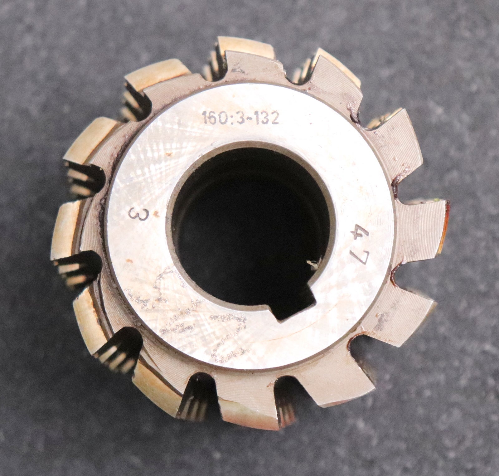 Bild des Artikels PWS-Keilwellen-Wälzfräser-8-Keile-25,96x32x5,96-mit-Höcker-Fertigfräser