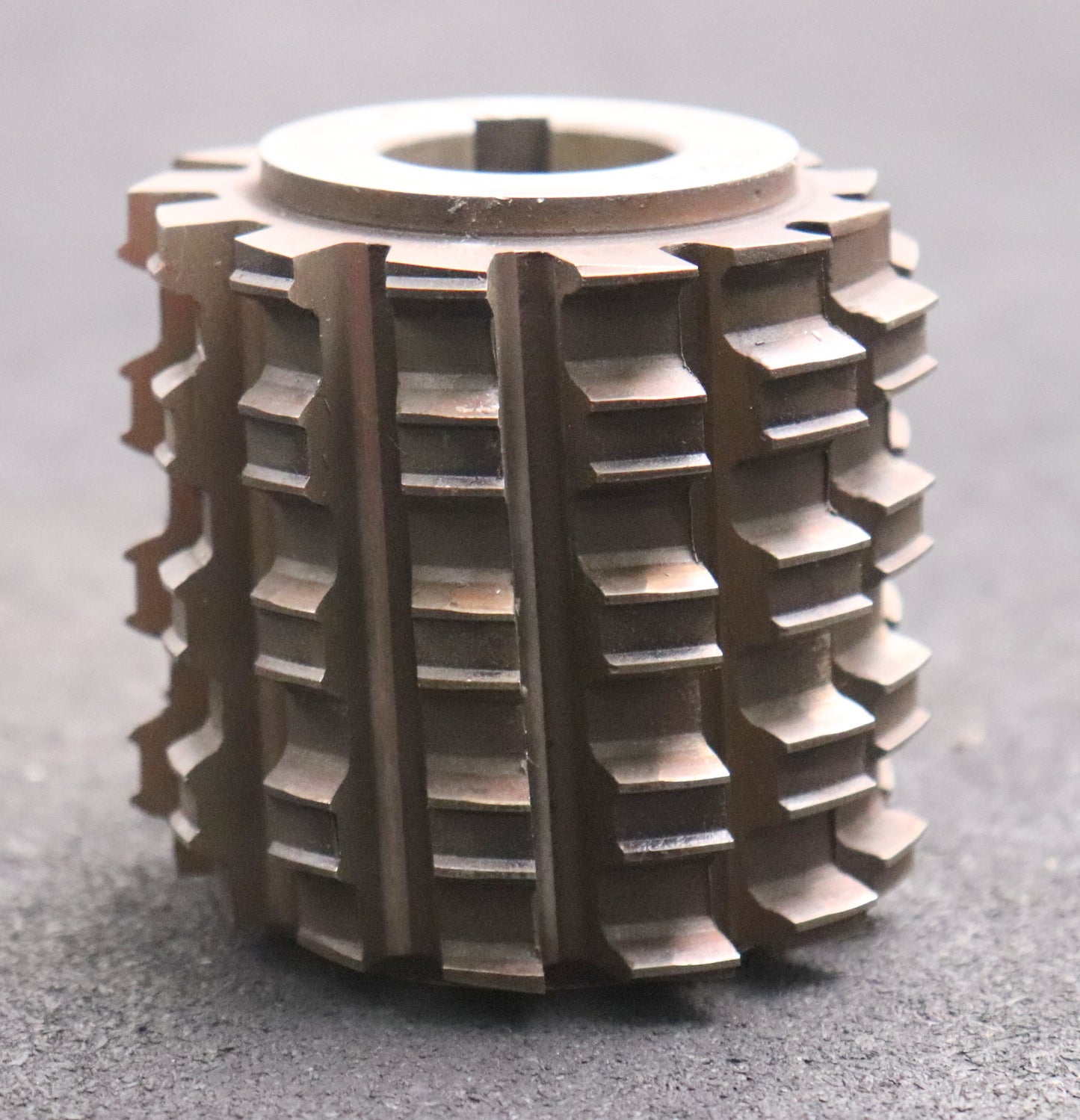 Bild des Artikels Keilwellen-Wälzfräser-6-Keile-27,8x34x7-mit-Höcker-Fertigfräser-Ø74x72xØ27mm-LKN