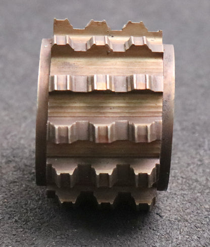 Bild des Artikels Keilwellen-Wälzfräser-6-Keile-21x24,85x6-mit-Höcker-Fertigfräser-Ø68x45xØ27mm