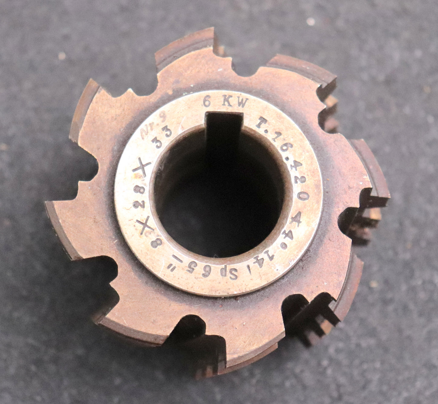 Bild des Artikels HENTZEN&CO-Keilwellen-Wälzfräser-6-Keile-33x28x8-mit-Höcker-Fertigfräser