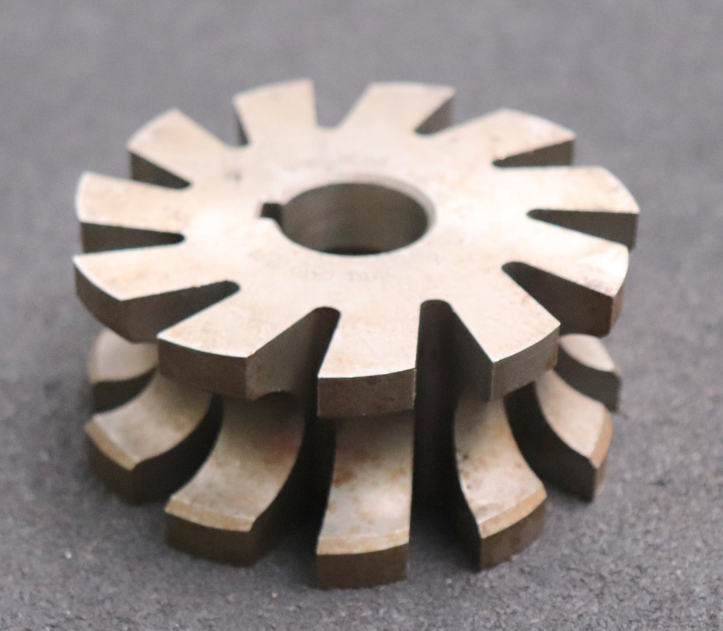 Bild des Artikels PWS-Halbrund-Formfräser-konkav-Radiusfräser-Radius-12mm-Ø100x44xØ27mm-mit-LKN