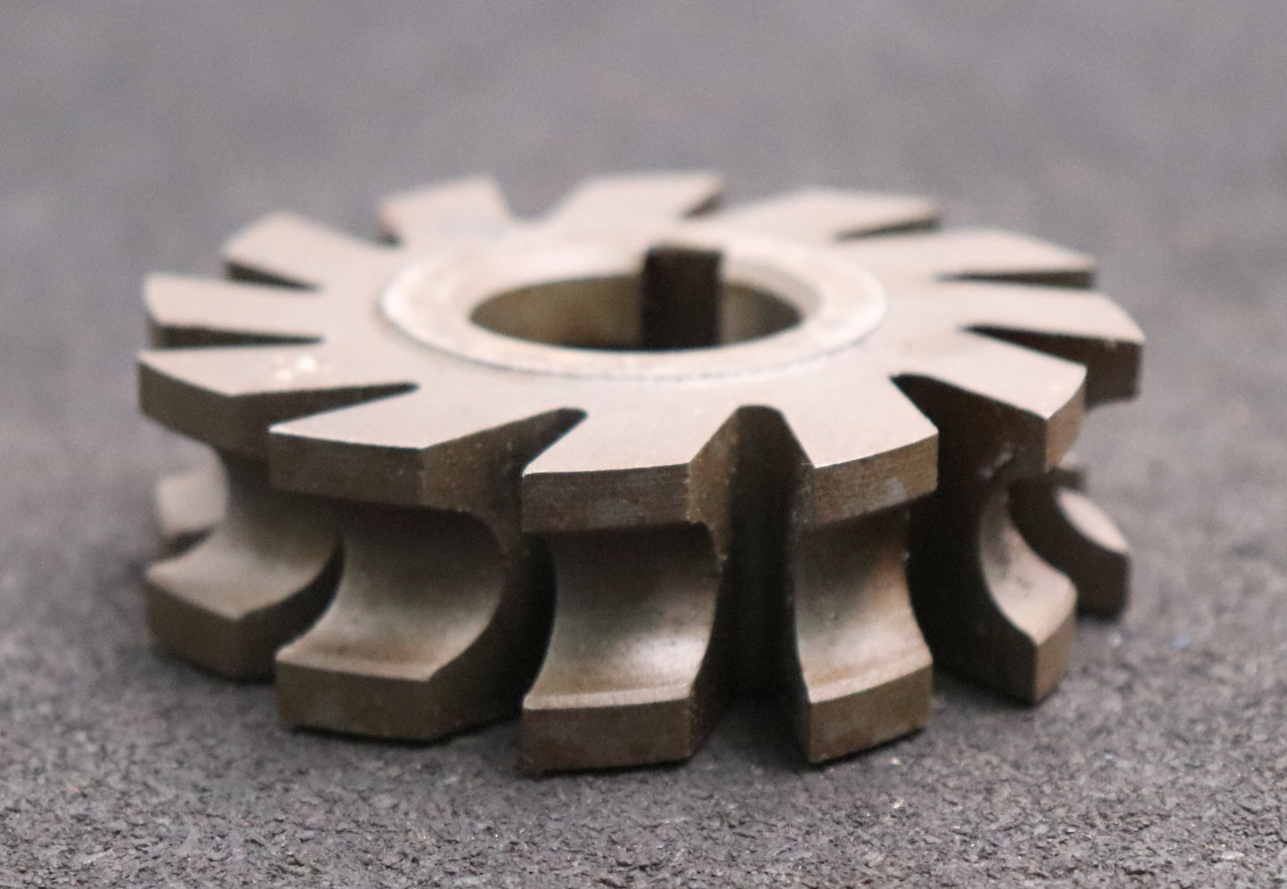 Bild des Artikels PWS-Halbrund-Formfräser-konkav-Radiusfräser-Radius-6mm-Ø81x24xØ27mm-mit-LKN