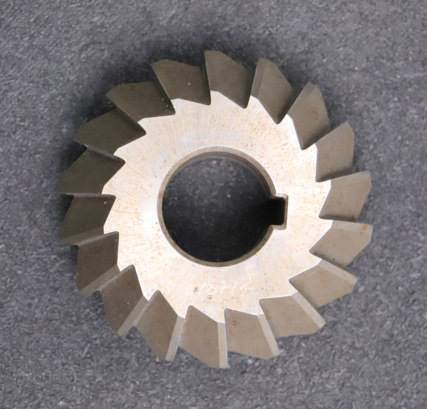 Bild des Artikels PWS-Prismen-Formfräser-konvex-Prismenwinkel-90°-Ø94x32xØ32mm--mit-LKN