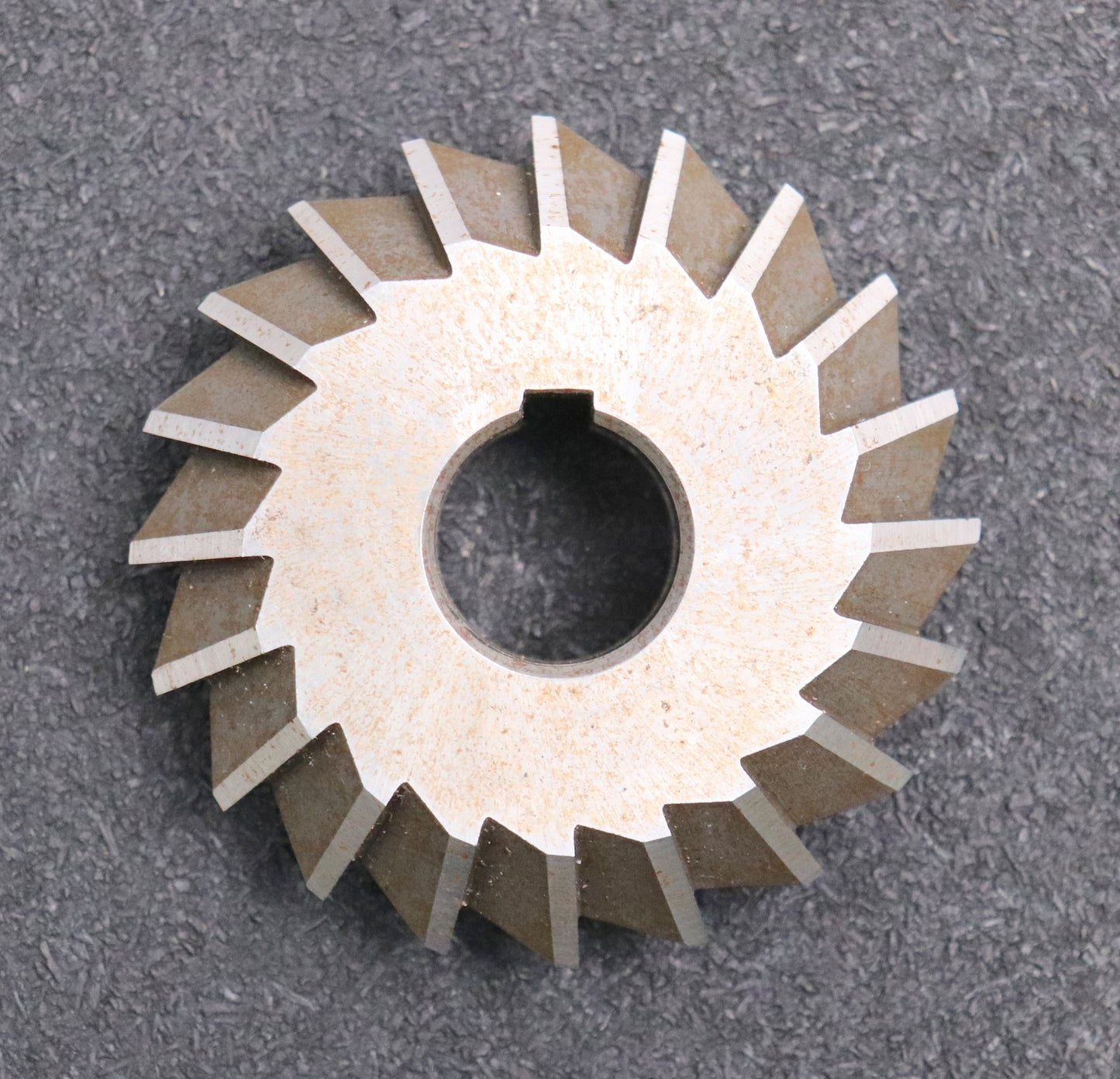 Bild des Artikels PWS-Prismen-Formfräser-konvex-Prismenwinkel-90°-Ø80x22xØ22mm-LKN