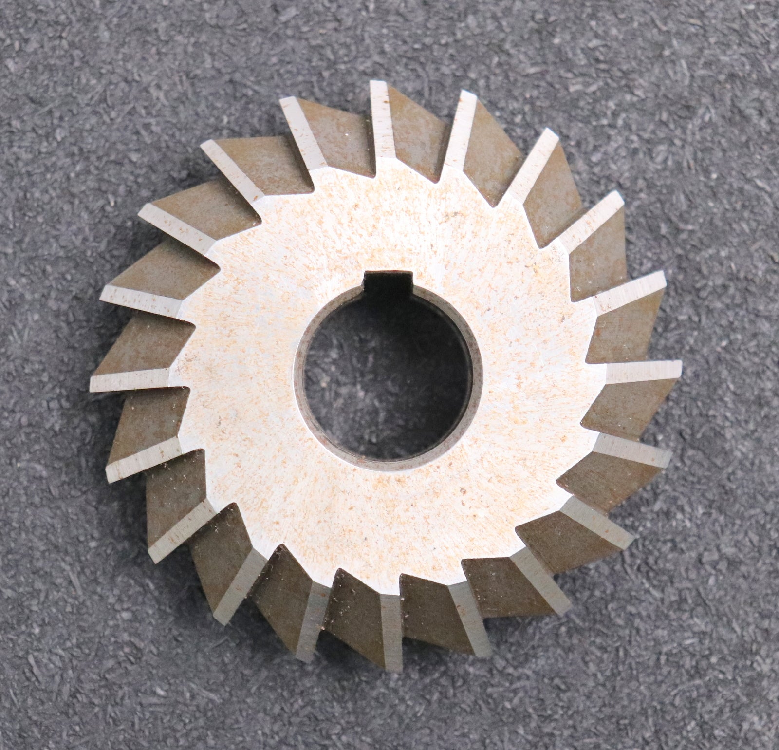 Bild des Artikels PWS-Prismen-Formfräser-konvex-Prismenwinkel-90°-Ø80x22xØ22mm-LKN