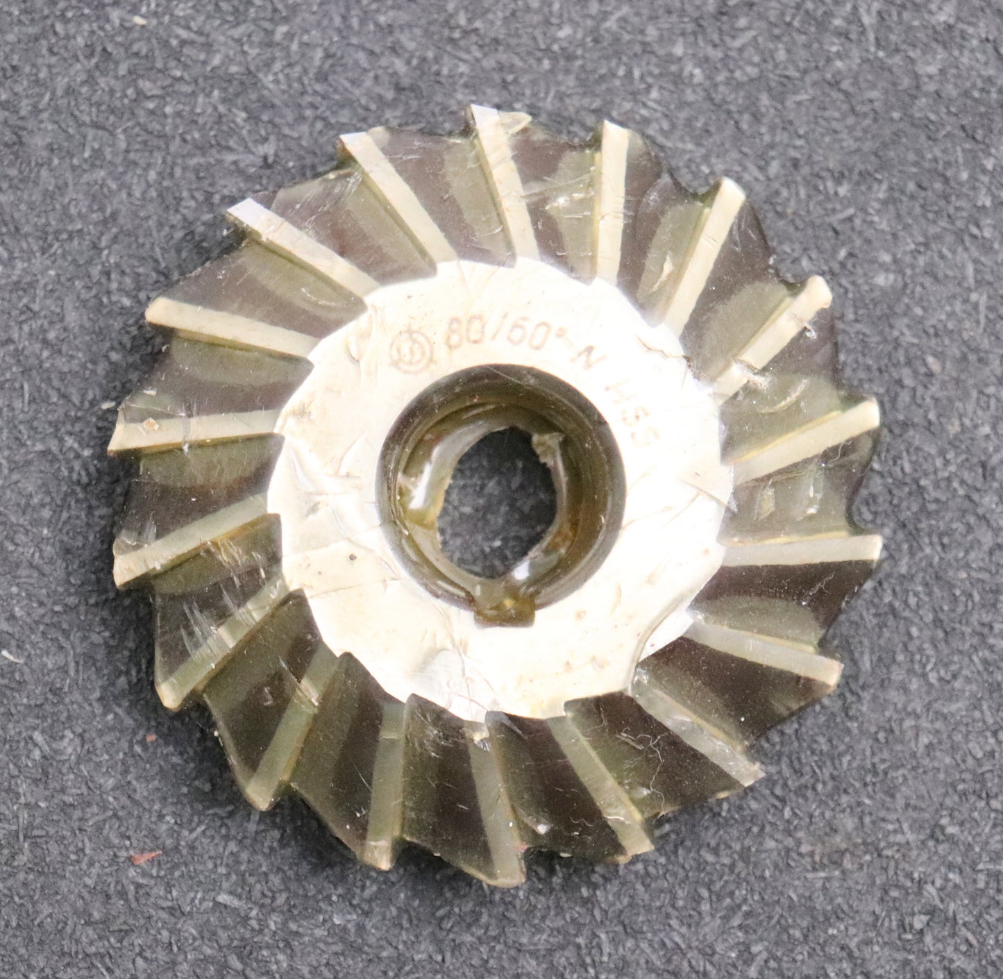 Bild des Artikels Prismen-Formfräser-konvex-Prismenwinkel-60°-Ø80x20xØ22mm-mit-LKN