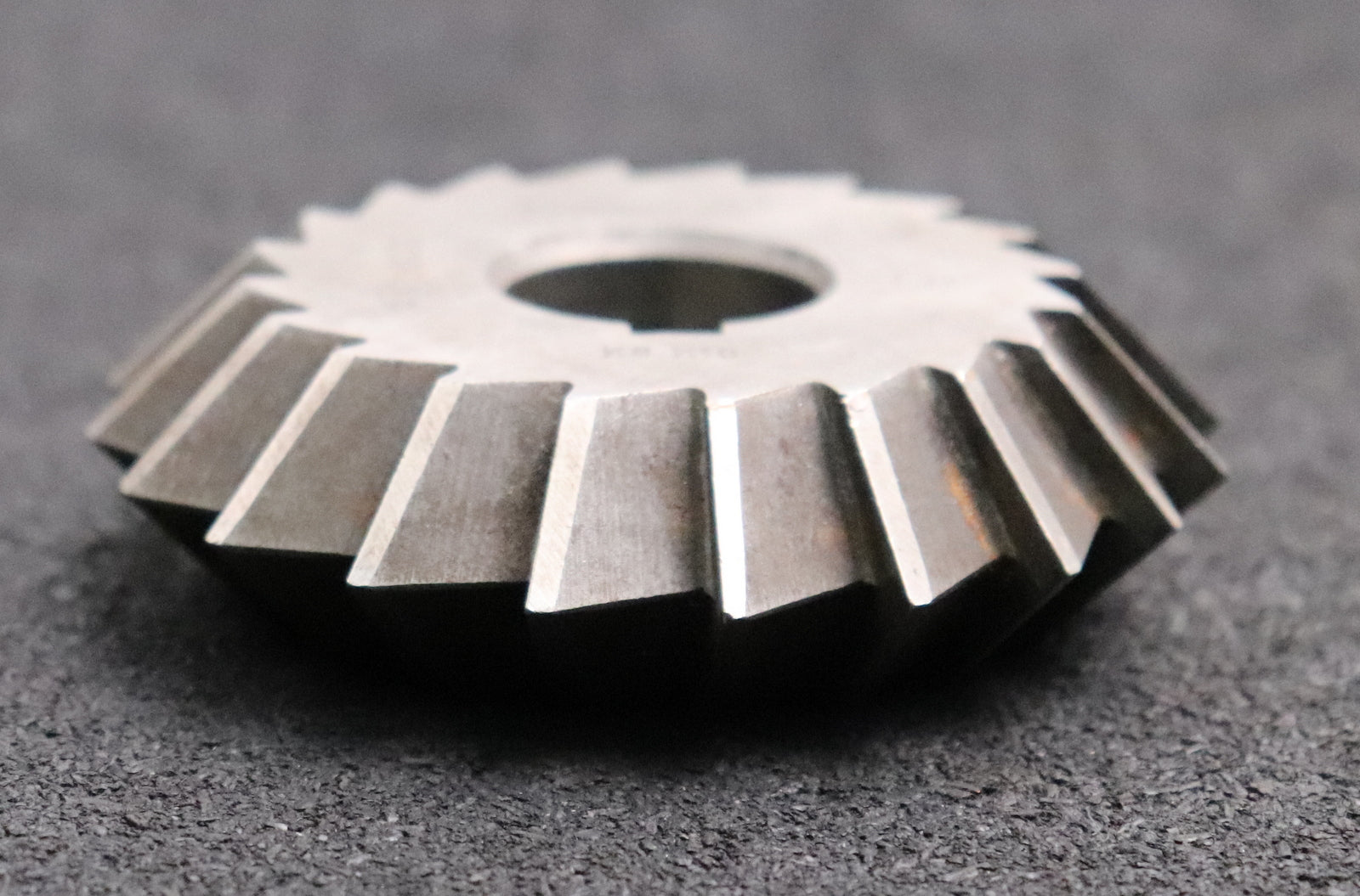 Bild des Artikels PWS-Prismen-Formfräser-konvex-Prismenwinkel-90°-Ø80x22xØ22mm-mit-LKN