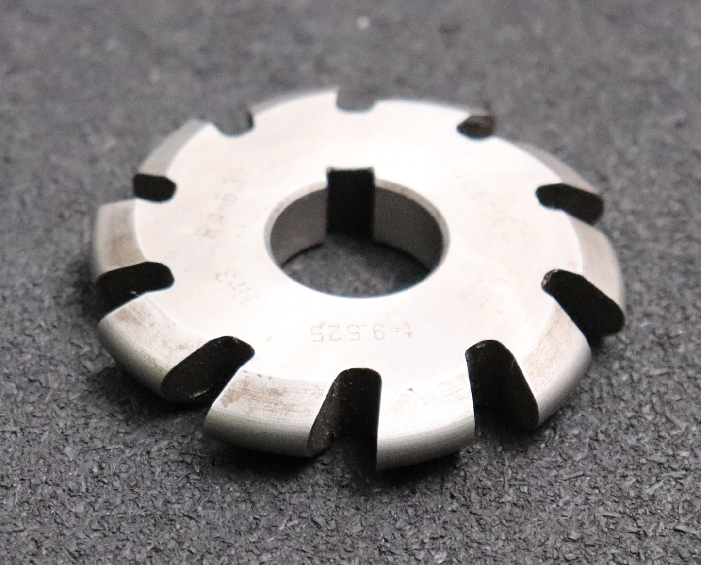 Bild des Artikels KESTAG-Halbrund-Formfräser-konvex-Radiusfräser-Radius-6,35mm-für-Z<16-t=9,525