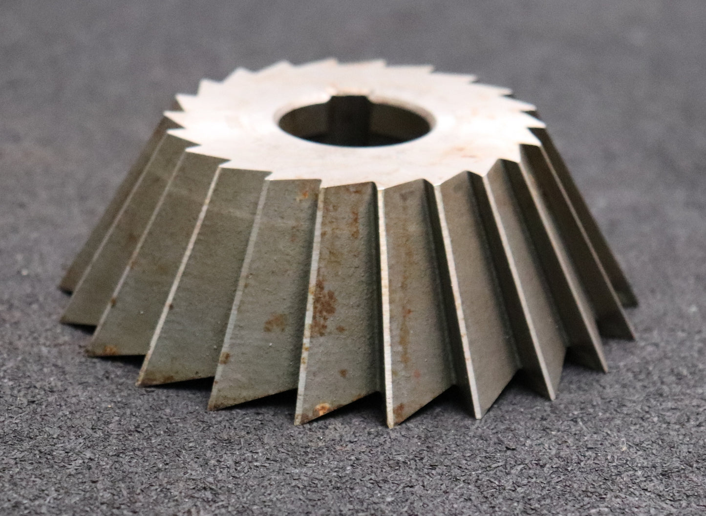 Bild des Artikels PWS-Winkelfräser-Winkel-60°-Abmessungen-Ø125x41xØ32mm-mit-LKN-22-Spannuten