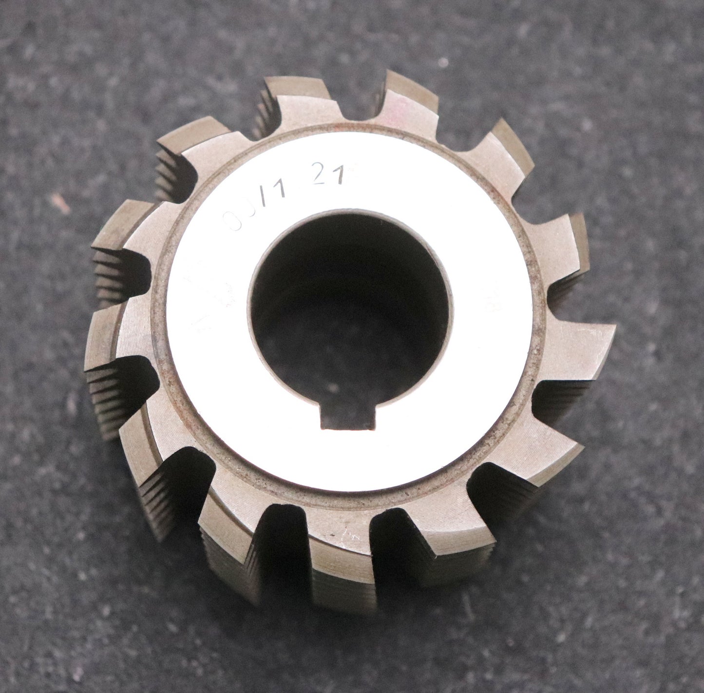 Bild des Artikels Keilwellenwälzfräser-16-Keile-27x34,875x3,278-Fertigfräser-Ø74x60xØ27mm-mit-LKN