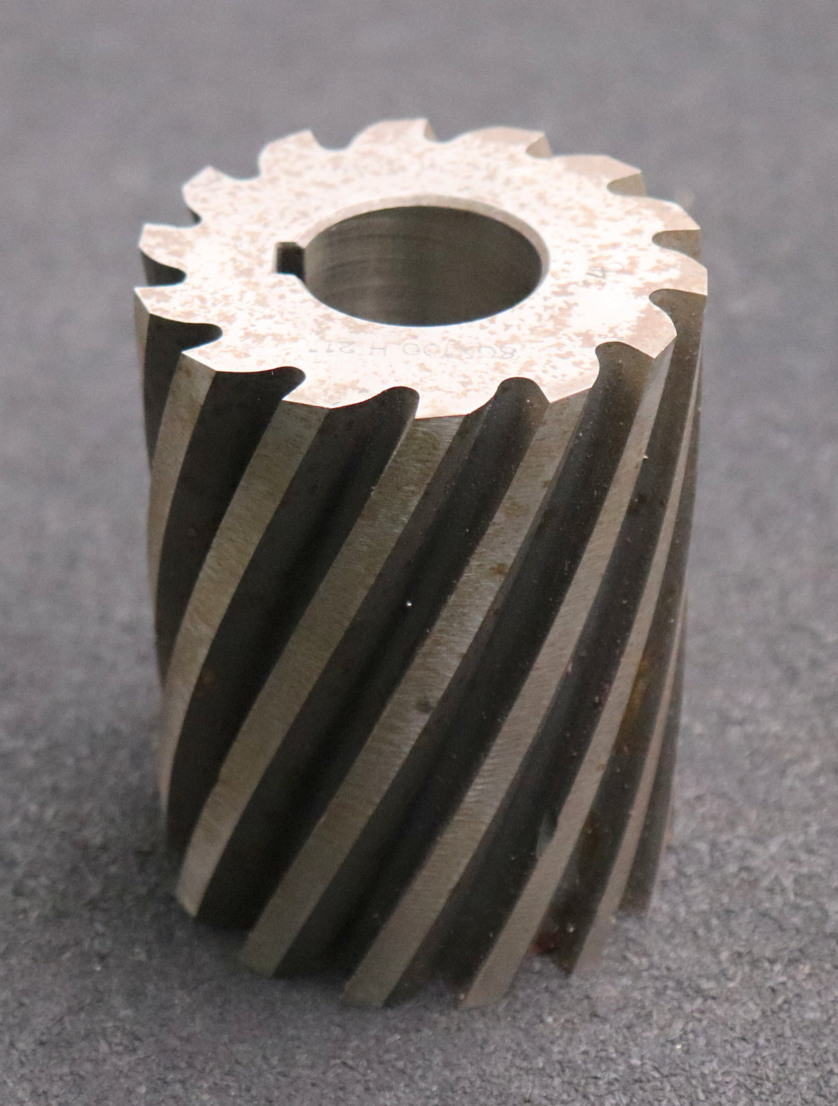 Bild des Artikels PWS-Walzenstirnfräser-Abmessungen-Ø76x100xØ32mm-mit-LKN-Breite-76mm-14-Spannuten