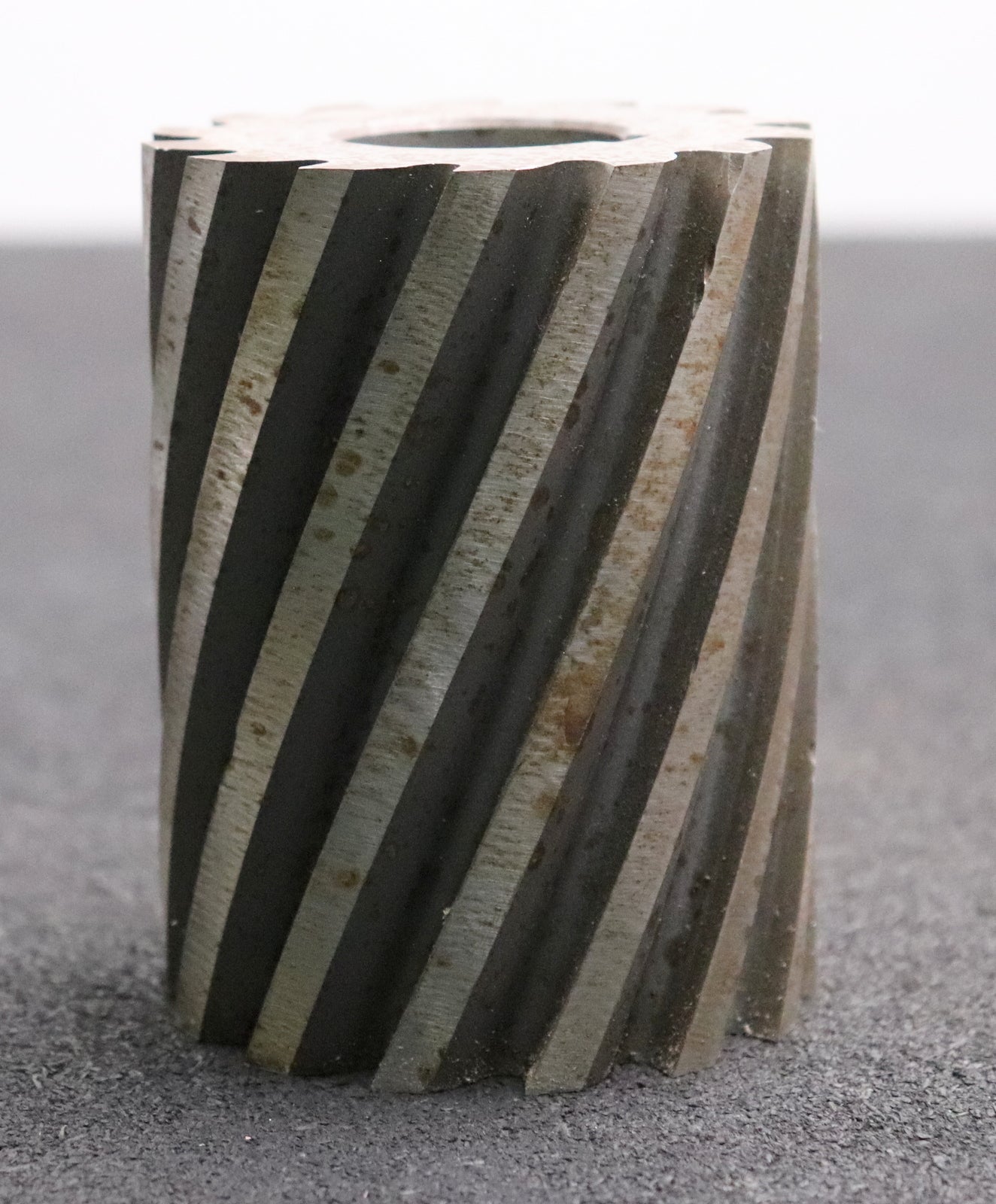 Bild des Artikels PWS-Walzenstirnfräser-Abmessungen-Ø76x100xØ32mm-mit-LKN-Breite-76mm-14-Spannuten