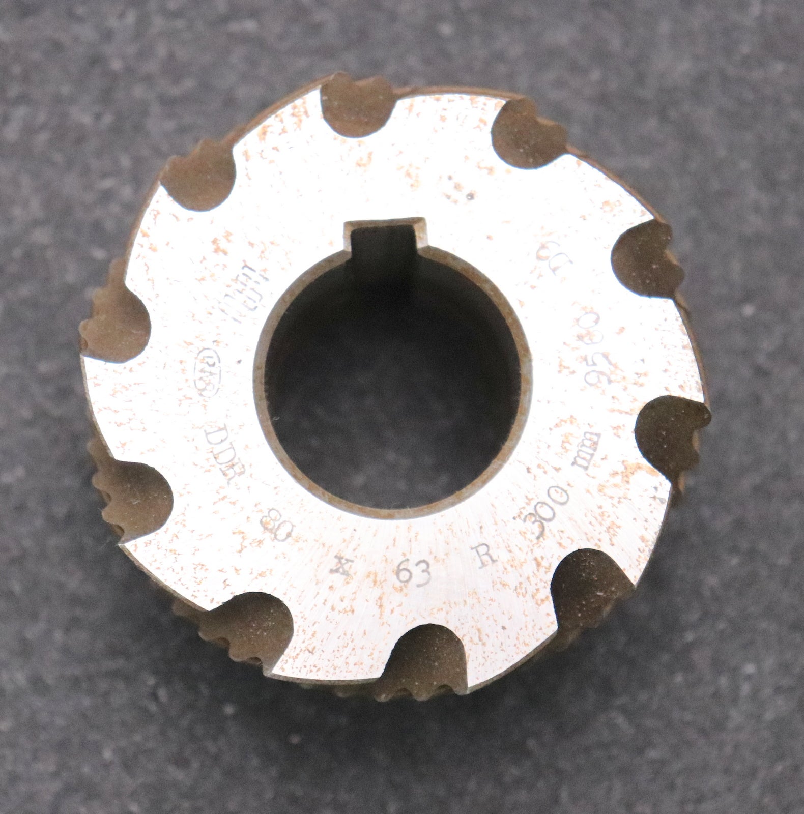Bild des Artikels PWS-Walzenstirnfräser-Abmessungen-Ø80x63Ø32mm-mit-LKN-DIN1880-R=300mm