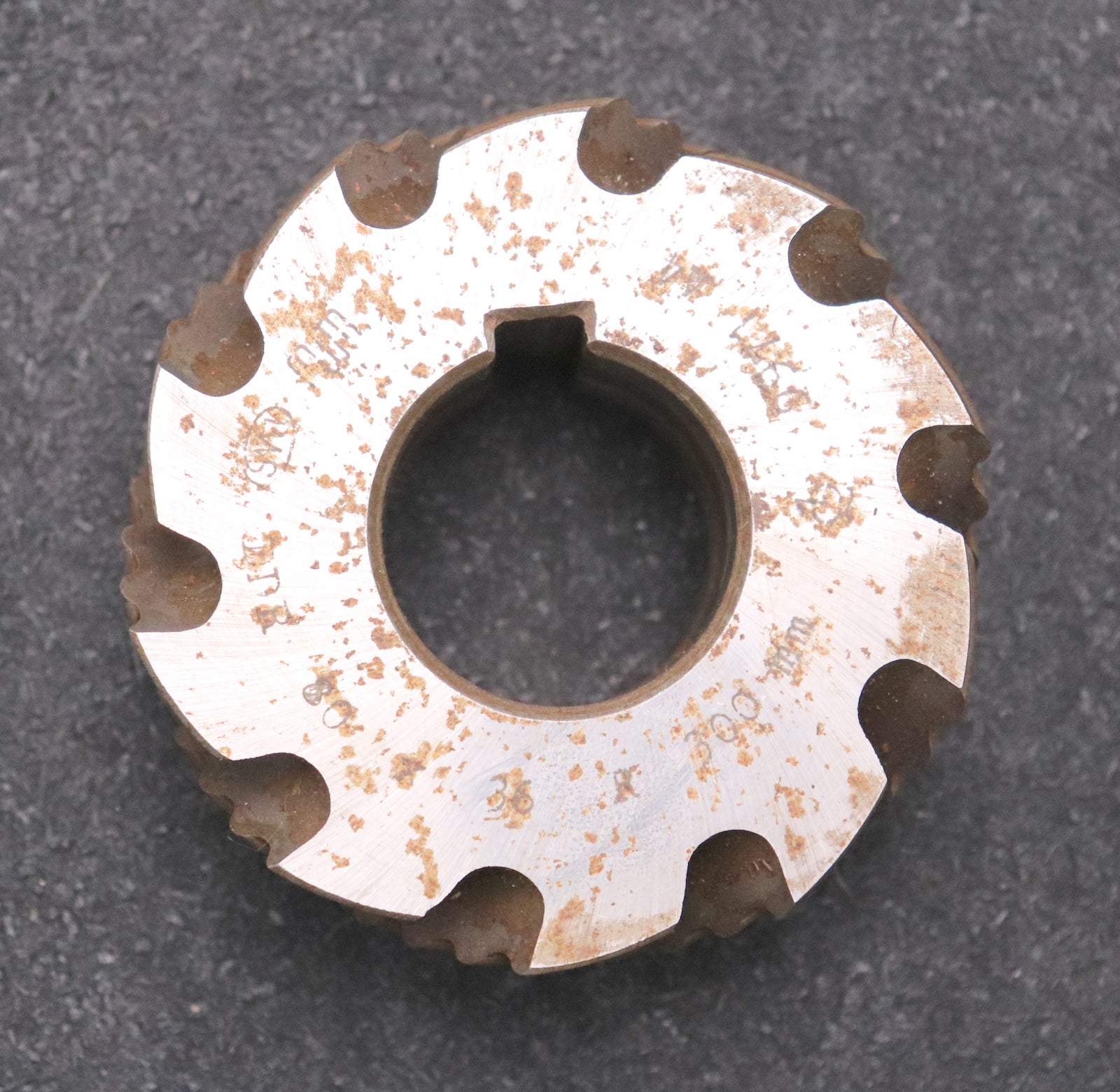 Bild des Artikels PWS-Walzenstirnfräser-Abmessungen-Ø80x36xØ32mm-mit-LKN-DIN1880-R=300mm