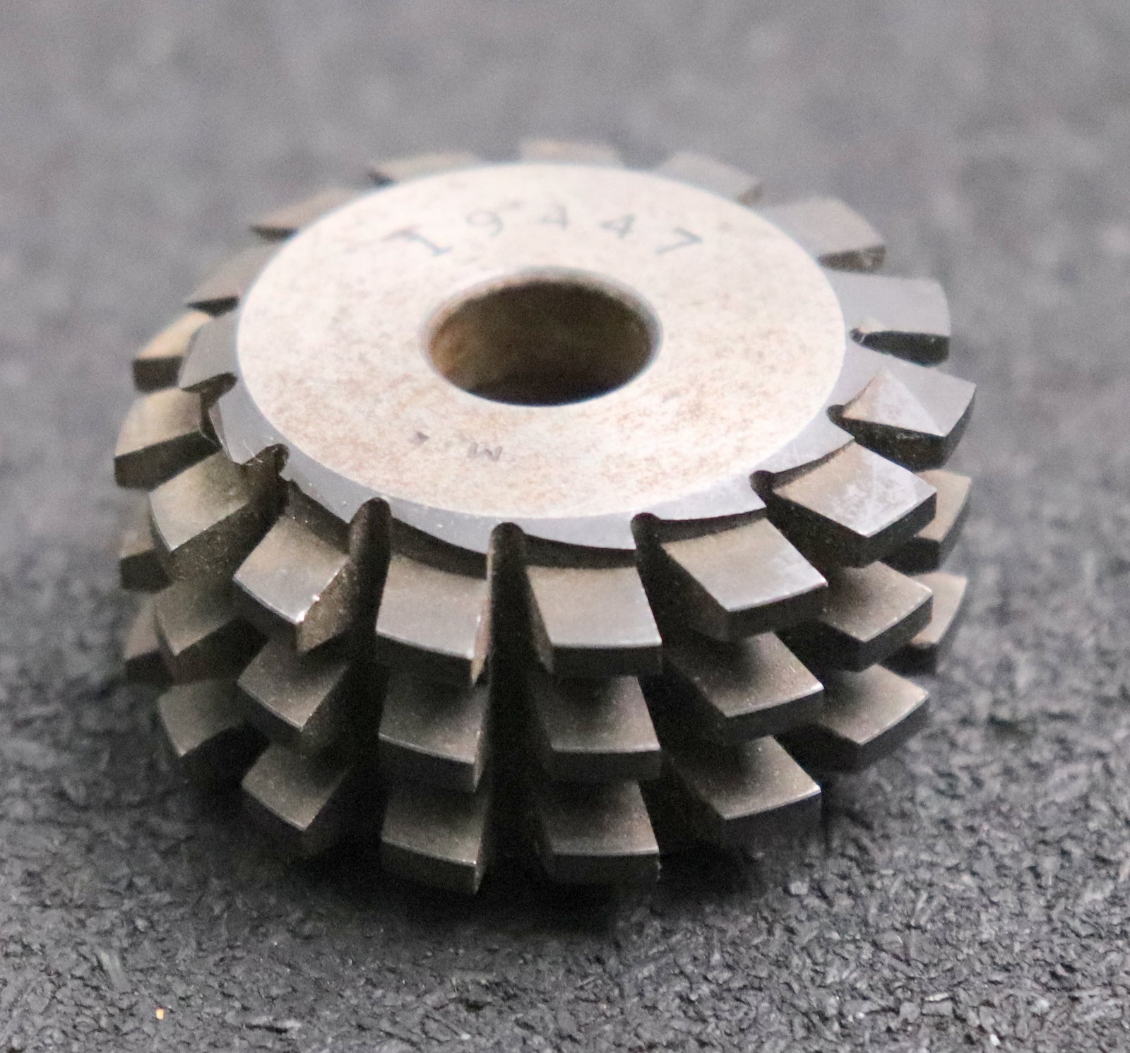 Bild des Artikels MIKRON-Vollstahl-Wälzfräser-gear-hob-m-=1,5mm-20°-EGW-Einstellwinkel-1°32'