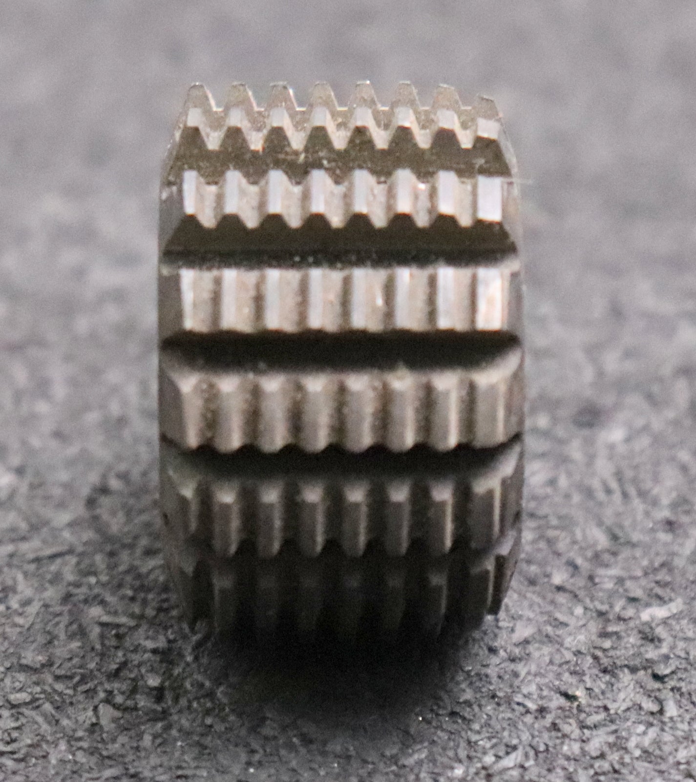 Bild des Artikels MIKRON-Vollstahl-Wälzfräser-gear-hob-m=-0,705mm-20°-EGW-Einstellwinkel-1°30'