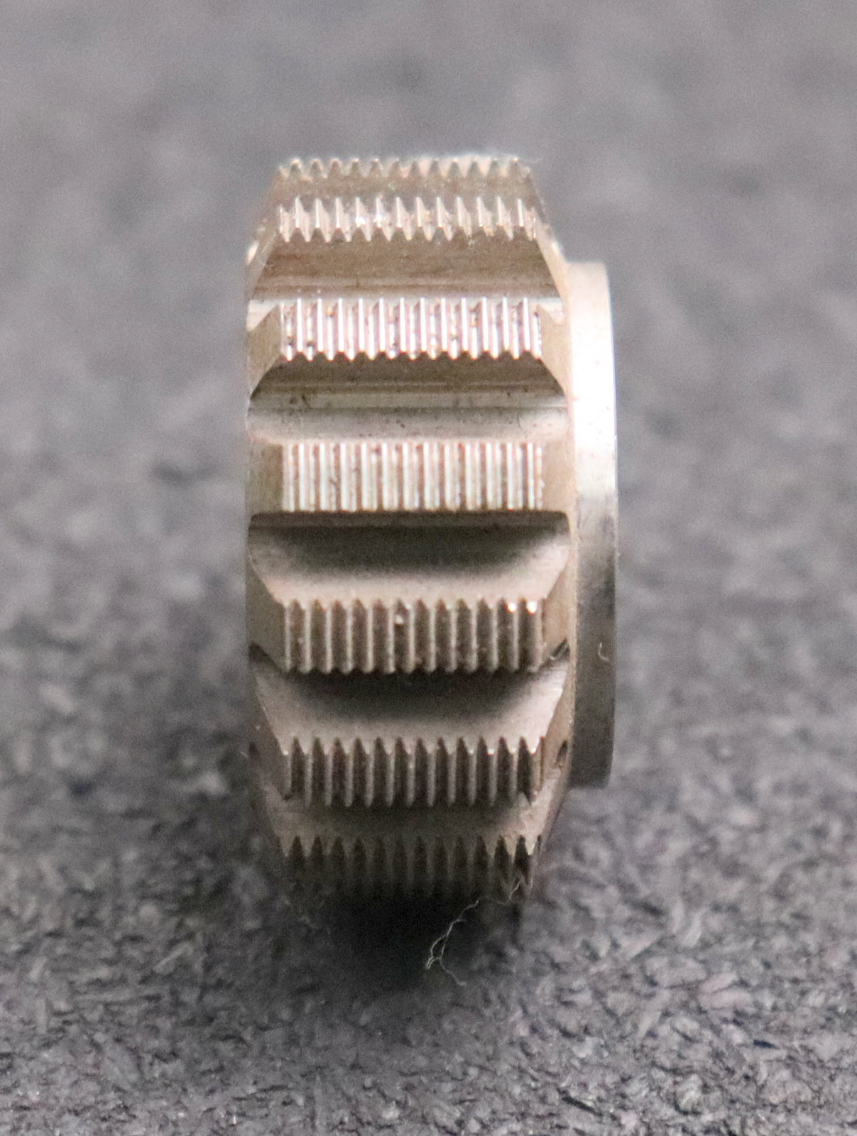 Bild des Artikels MIKRON-Vollstahl-Wälzfräser-gear-hob-m=-0,264mm-20°-EGW-Einstellwinkel-30'