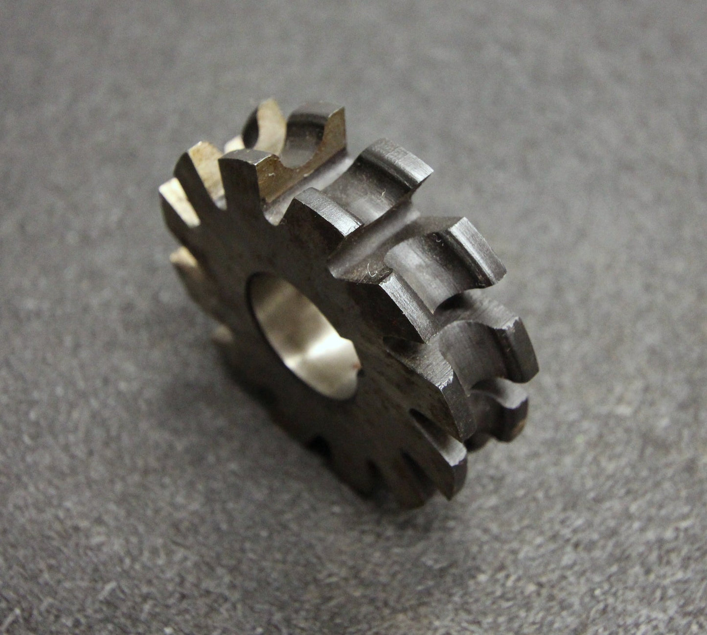 Halbrund-Formfräser konkav Radiusfräser Radius 4mm - 63x16x22mm 12 Spannuten